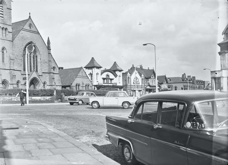 Cars at junction of Cheetham Hill Road