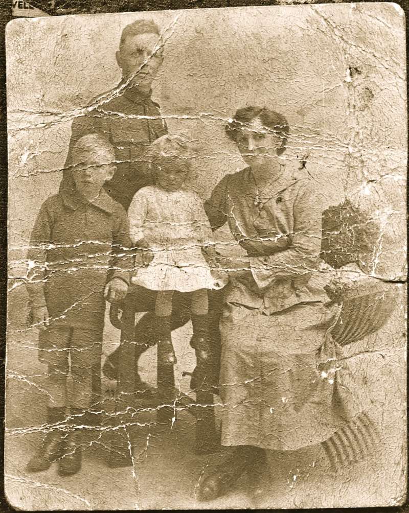 Portrait of soldier’s family